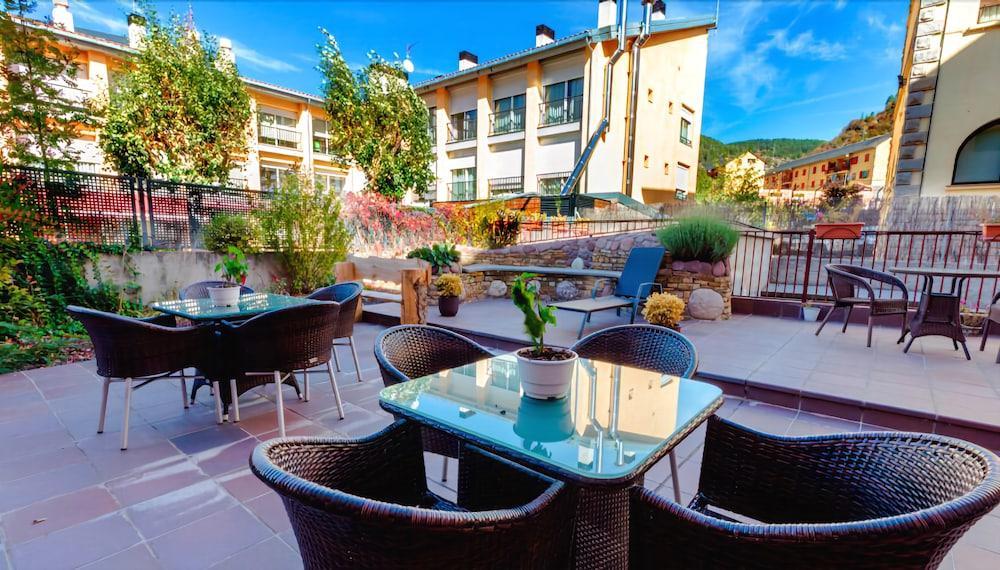 Hotel Flor De Neu 엘 폰트 데 수에르트 외부 사진