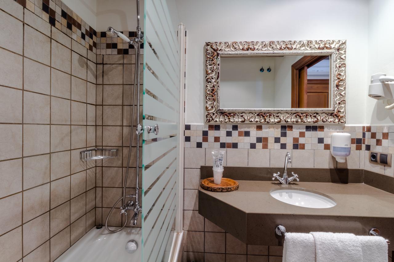 Hotel Flor De Neu 엘 폰트 데 수에르트 외부 사진