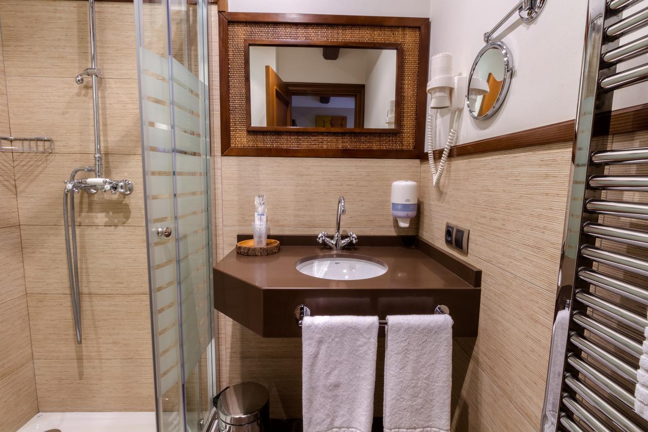 Hotel Flor De Neu 엘 폰트 데 수에르트 외부 사진