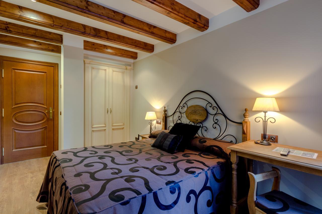 Hotel Flor De Neu 엘 폰트 데 수에르트 외부 사진